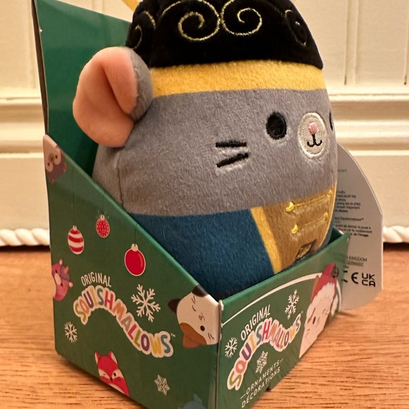 Squishmallow Murray the Nutcracker. Discontinued. BNWT - Picture 4 of 5